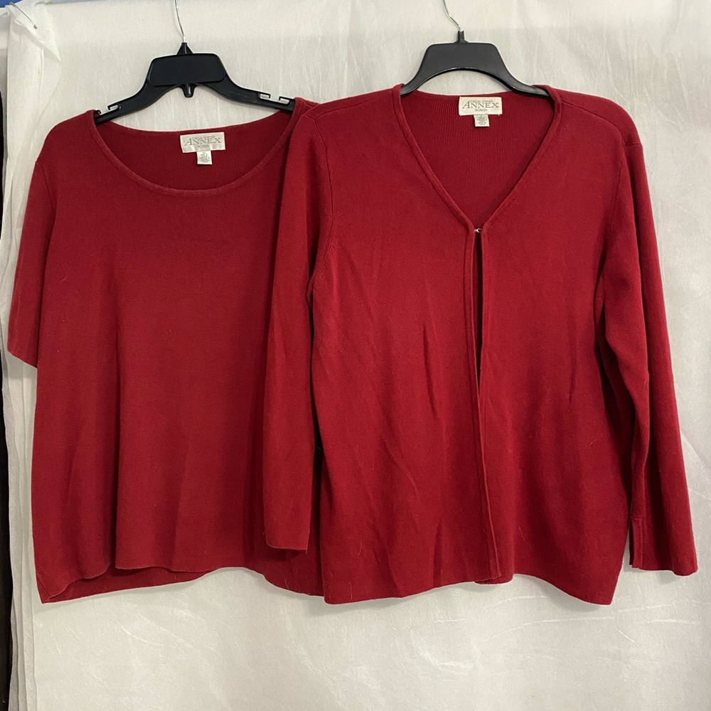 Casual Corner Annex Burgundy Sweater & Cardigan